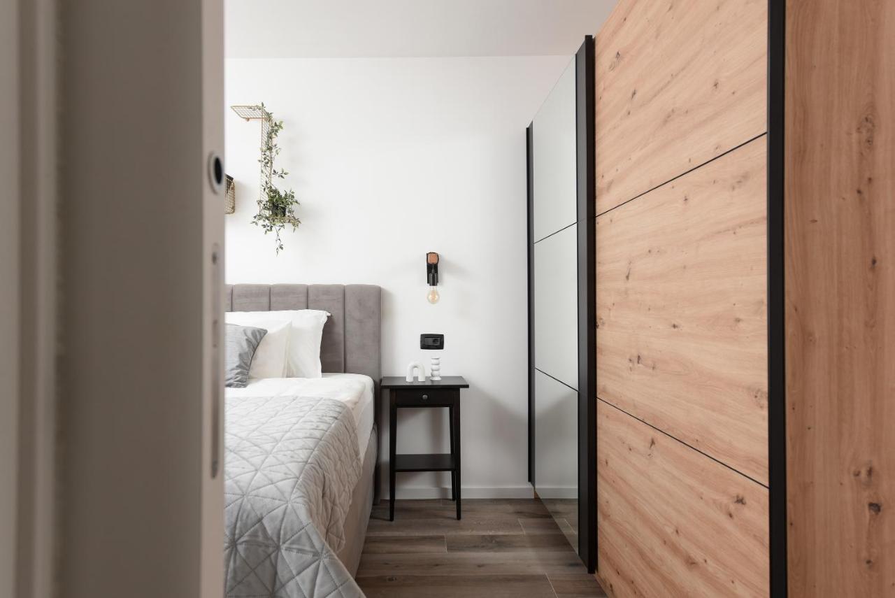 Aura Exclusive Apartment & Room Zadar Exterior foto